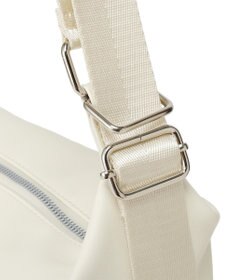 earth music&ecology Wポケット3WAYショルダーバッグ