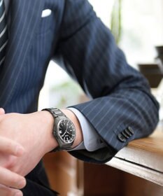 CITIZEN 【洗練された佇まいと上質なブラックボディ】光発電エコ・ドライブ 電波時計「ブラックチタンシリーズ」