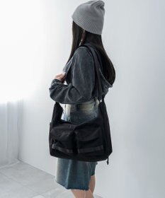 WEGO 【ユニセックス着用ITEM】立体ポケットBIGショルダー