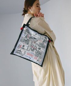 TOPKAPI 【TREASURE TOPKAPI】マイルドサテン スカーフ柄 トートバッグ スーベニアプリント