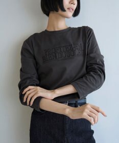UNFILO ロゴ刺繍 Tシャツ