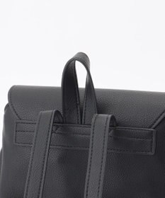 LA BAGAGERIE フロント金具デイリーリュック