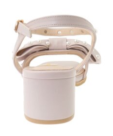 Maison de FLEUR パールリボンサンダル