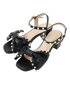 Maison de FLEUR パールリボンサンダル