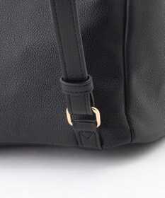 LA BAGAGERIE フロント金具デイリーリュック