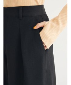 Green Parks ワンタックカーヴィーパンツ