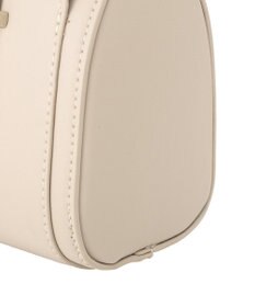 YECCA VECCA フェイクレザーミニボストンバッグ