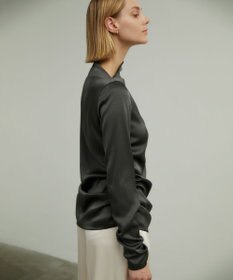 BEIGE， GINETTE / シャーリングブラウス