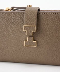 IACUCCI アバ ハーフウォレット CERVO