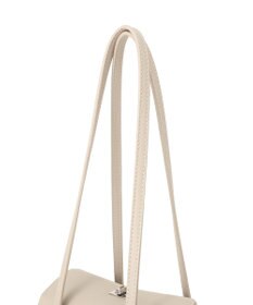 YECCA VECCA フェイクレザーミニボストンバッグ