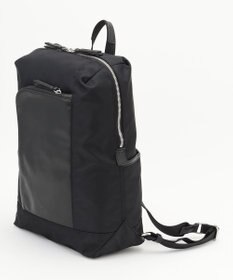 Y'SACCS ナイロン×リサイクルレザー　コンビマルチリュック