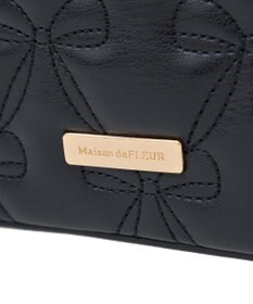 Maison de FLEUR リボンキルティングキューブショルダーバッグ