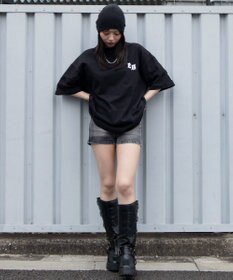 WEGO 【ユニセックス着用ITEM/MLサイズ展開】アクセ付きストレートライングラフィックT（SS）