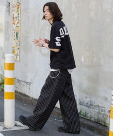 WEGO 【ユニセックス着用ITEM/MLサイズ展開】アクセ付きストレートライングラフィックT（SS）