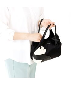 IBIZA アニマーダ　ナイロン　ハンドバッグ（パンダ）