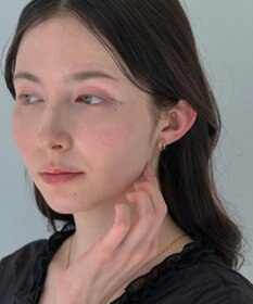 Phoebe 〈痛くないシリーズ/アレルギー対応〉シャイニーダブルフープライトフィットイヤリング　シャンパン