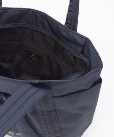 TOCCA 【WEB＆一部店舗限定】【A4サイズ対応・撥水・サスティナブル素材】SOSTA POCKETTOTE トートバッグ