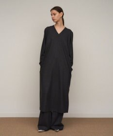 ATON MERINO COLLEGE JERSEY | Vネックドレス