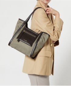 LA BAGAGERIE リサイクルレザー　フラップトート