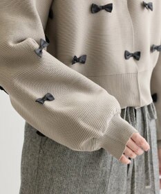 Green Parks ・ｓｗｉｎｇ　ｂｙ　メニーリボンニットカーディガン