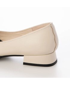 MODE ET JACOMO <D'ICI>Vカットフラットシューズ