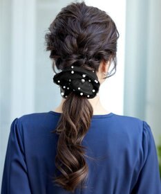 Tiaclasse ランダムパール付きチュールシュシュ