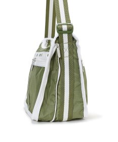LeSportsac DELUXE EVERYDAY BAG/スペクテイターオリーブ