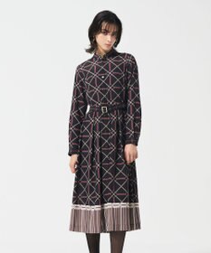 GRACE CONTINENTAL チェーンベルトプリントワンピース