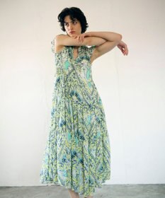 GRACE CONTINENTAL シフォンプリントティアードワンピース