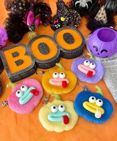 WEGO ミニぺろりんパンプキンモンスターぬいぐるみキーホルダー