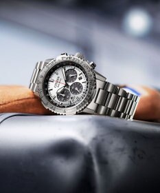 CITIZEN 【電池交換不要 クロノグラフ】航空計算尺機能搭載ウオッチ