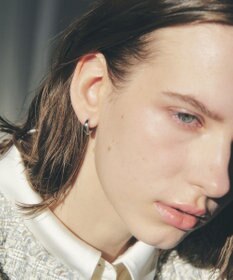 YECCA VECCA ステンレスワンタッチピアス