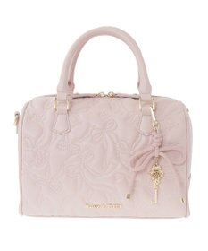 Maison de FLEUR チャーム付きリボンキルティングボストンバッグ