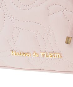 Maison de FLEUR チャーム付きリボンキルティングボストンバッグ