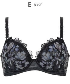 Wing 【後ろ姿きれいブラ】　背中の段差をスムージング　バストの脇流れをブロック　ウイング／ワコール　KB2717