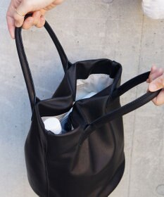 FOLNA RD ソフトレザートートバッグ