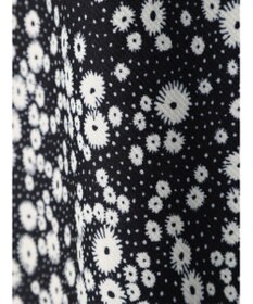 Green Parks ・ＲＡＹ　ＣＡＳＳＩＮ　フラワーｐｔナローワンピース