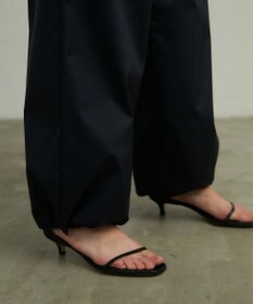 BEIGE， EMMA / カーゴパンツ