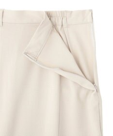 earth music&ecology ジップスリットＩラインスカート