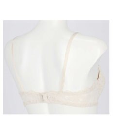 une nana cool リボンブラレース　胸もとフィットながもち～動いてもキレイはつづく～