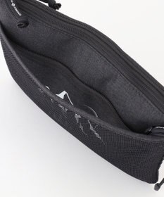 JOSEPH ABBOUD MOUNTAIN 【軽量/撥水/男女兼用】ウールライクサコッシュ