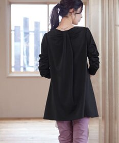 Tiaclasse 【洗える】キーネックバックツイストポンチチュニックブラウス