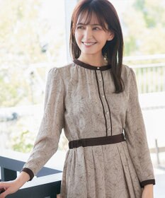 Tiaclasse L 【安田美沙子さん着用・新色/XSサイズ追加・洗える】フラワープリント配色ワンピース