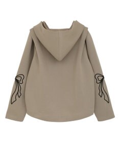 Green Parks ■ESCAR リボンコード刺繍フーディ