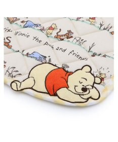 PET PARADISE ディズニー くまのプーさん クールマット 《のんびり柄》S