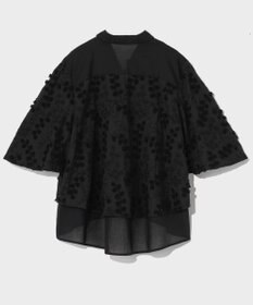 GRACE CONTINENTAL フラワーembケープブラウス