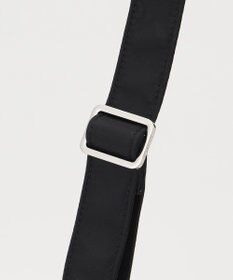 Y'SACCS ブロックモチーフポシェット