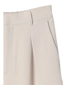 Green Parks ワンタックカーヴィーパンツ