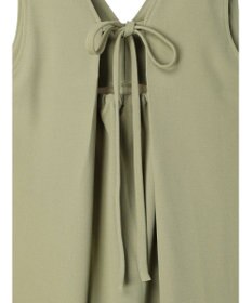 Green Parks ・ＲＡＹ　ＣＡＳＳＩＮ　Ｖネックジャンスカ