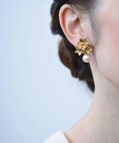 monshiro ワスレナグサイヤリング